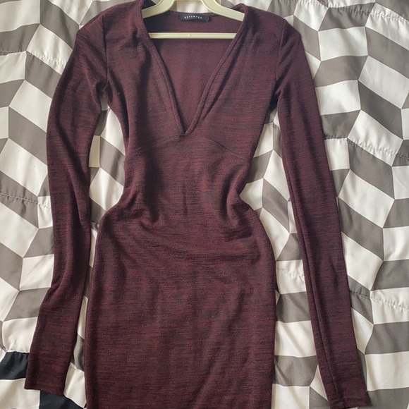 Body Hugging Dress - Picture 2 of 3